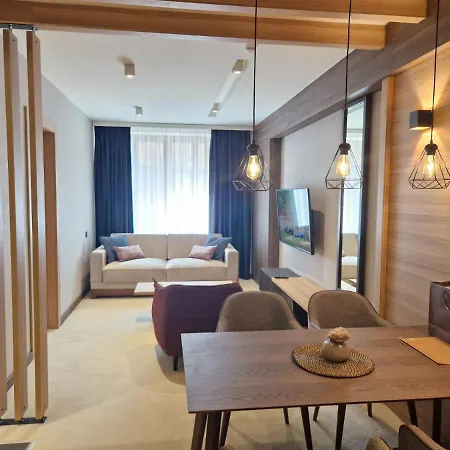 Select Lux Woodside Residences & شقة